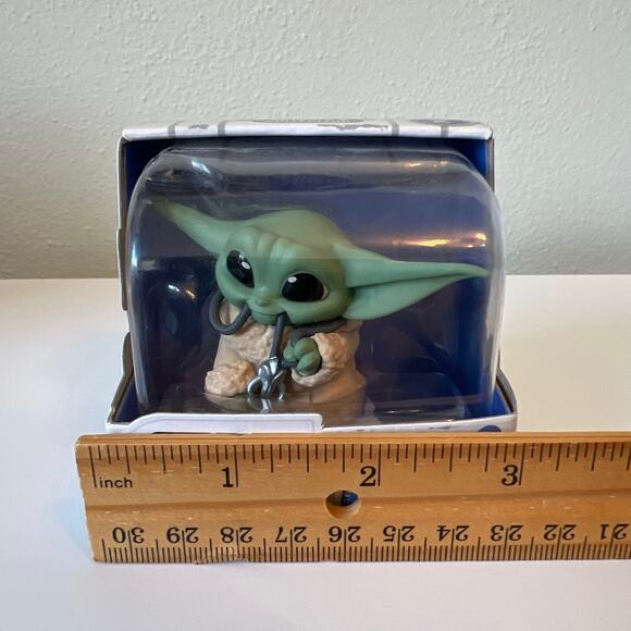 Star Wars Mandalorian The Child Series 2 Bounty Collection #10 BABY YODA - Picture 8 of 8
